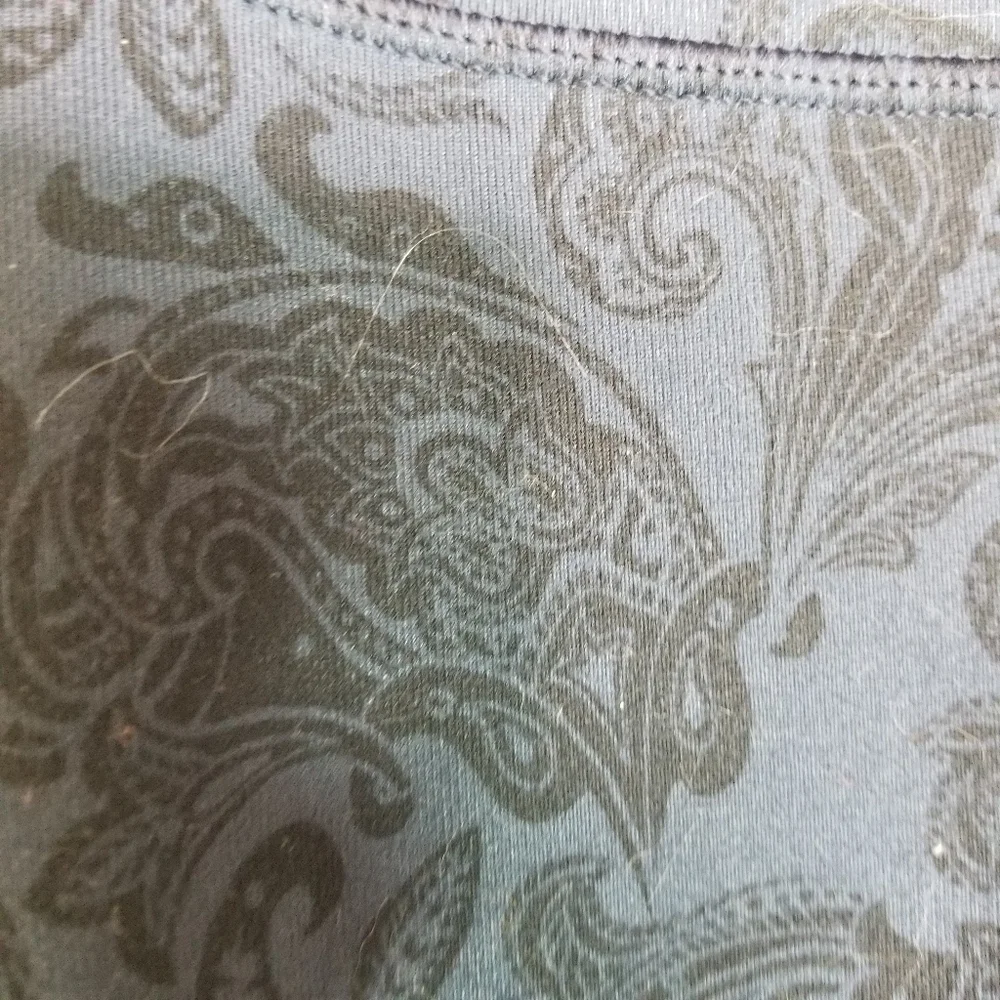 Lululemon Wunder Under blue black paisley crop leggings